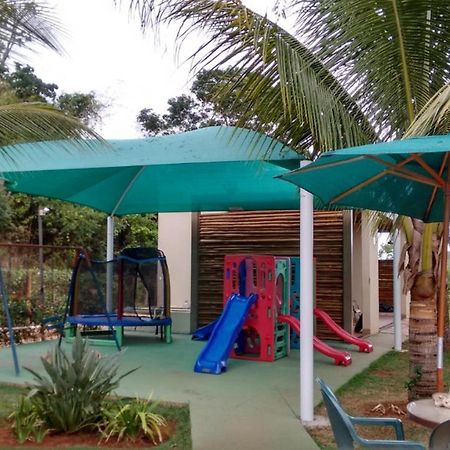Aldeia Do Lago Caldas Novas Lindo Apt Com Cozinha Mobilia Nova Pode Levar Bebidas Na Area Das Piscinas Exterior foto