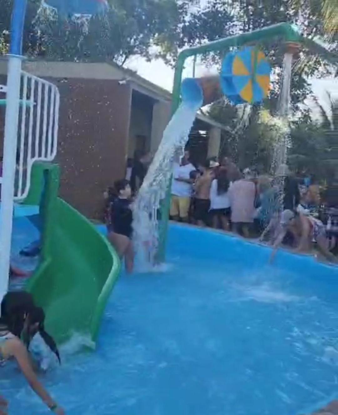 Aldeia Do Lago Caldas Novas Lindo Apt Com Cozinha Mobilia Nova Pode Levar Bebidas Na Area Das Piscinas Exterior foto
